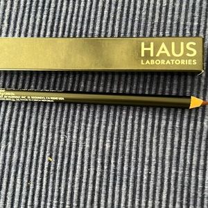 Haus laboratories Rip Lip liner in Neat